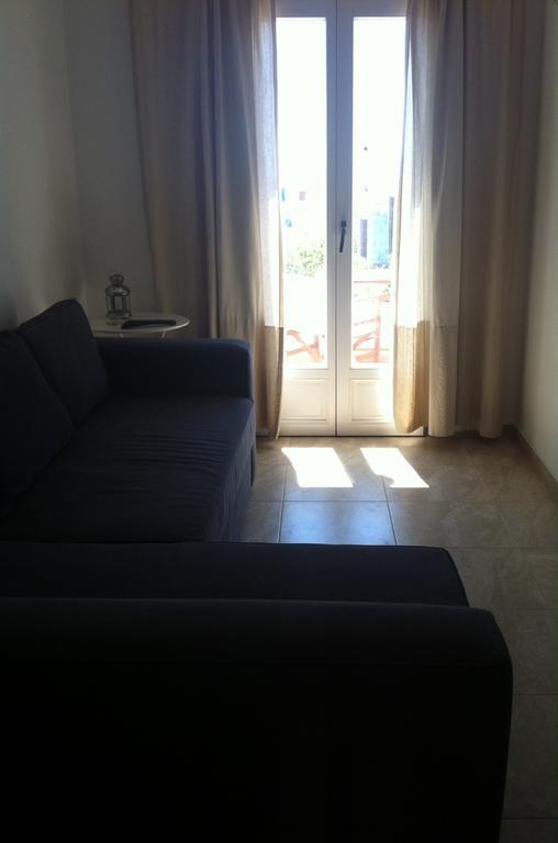 Gaia Serifos Apartments Rámos Kamer foto