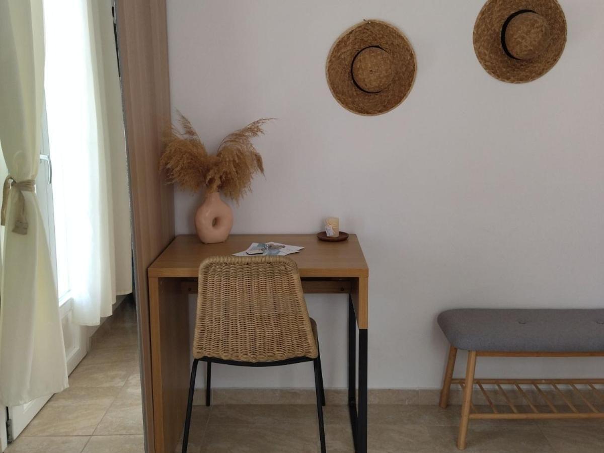 Gaia Serifos Apartments Rámos Kamer foto